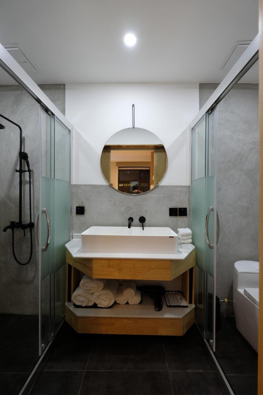 Dali Loft Travelling With Hostel ภายนอก รูปภาพ